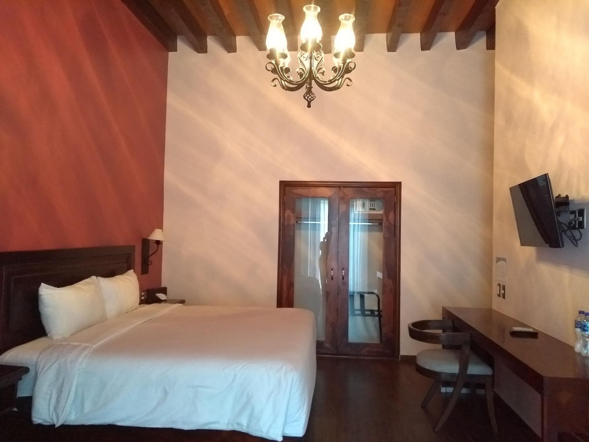 Alameda Centro Historico Hotel